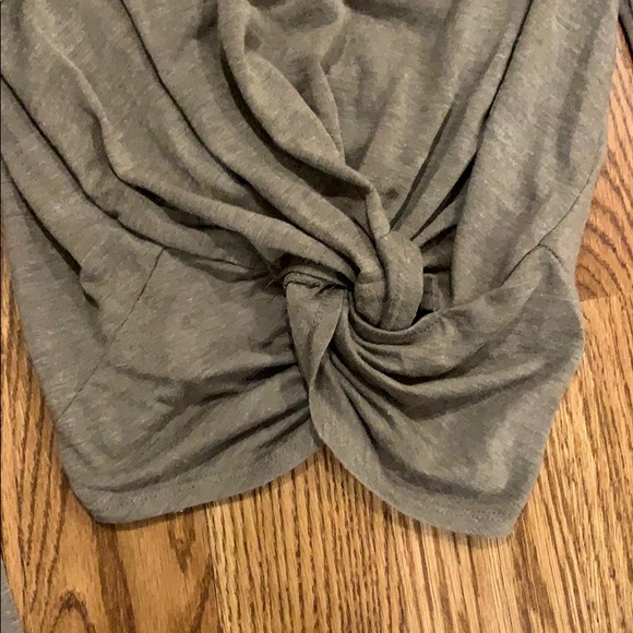 Zara crop top long sleeve with knot - Picture 3 of 3